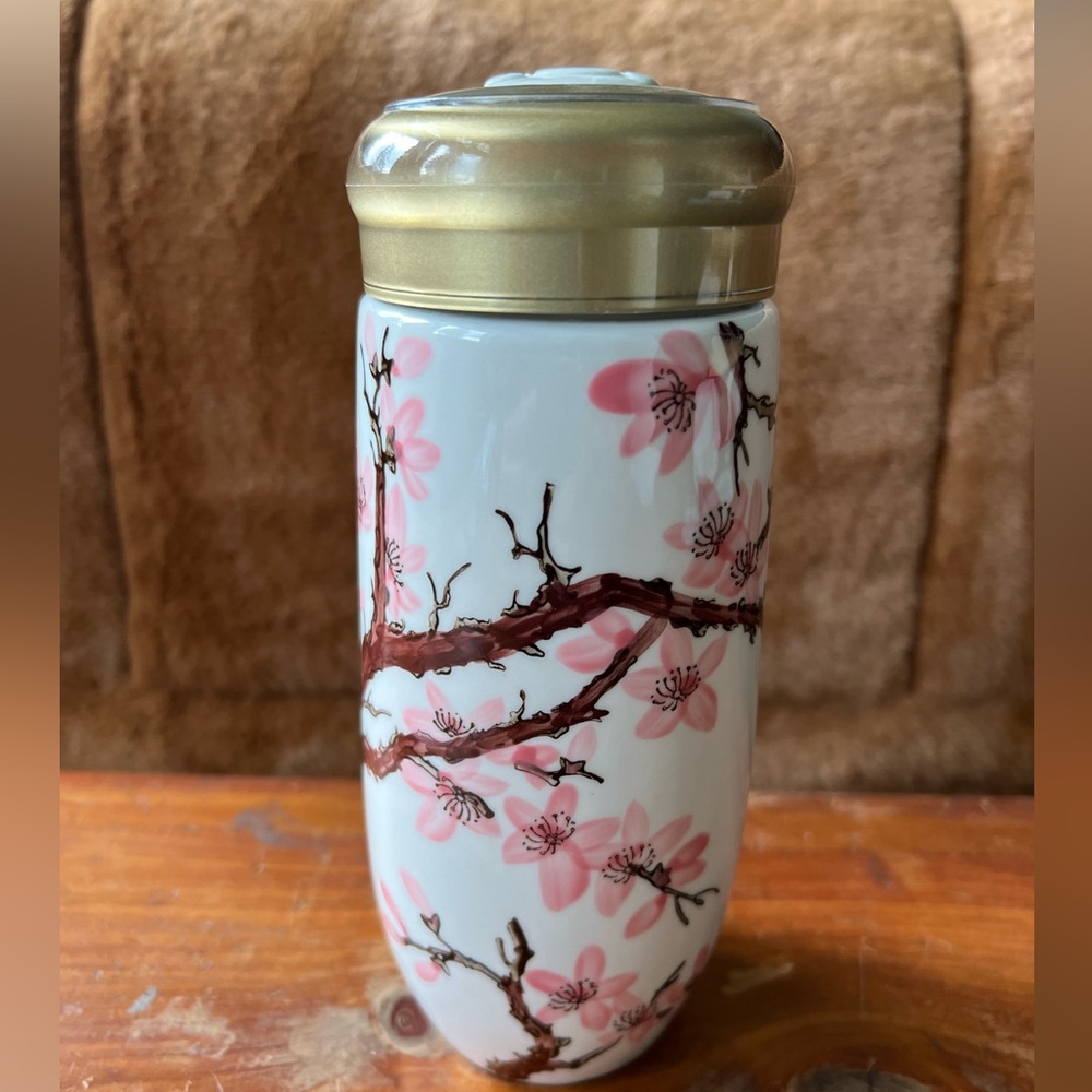 Teavana Cherry Blossom  Ceramic Travel Mug with Gold Lid and tea infuser